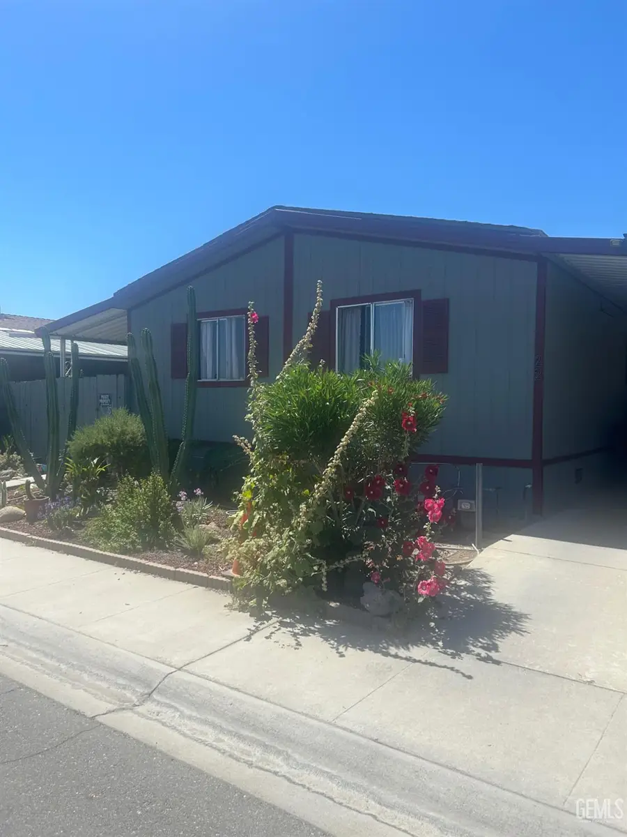 1301 TAFT HIGHWAY #22, Bakersfield, CA 93307 - #3