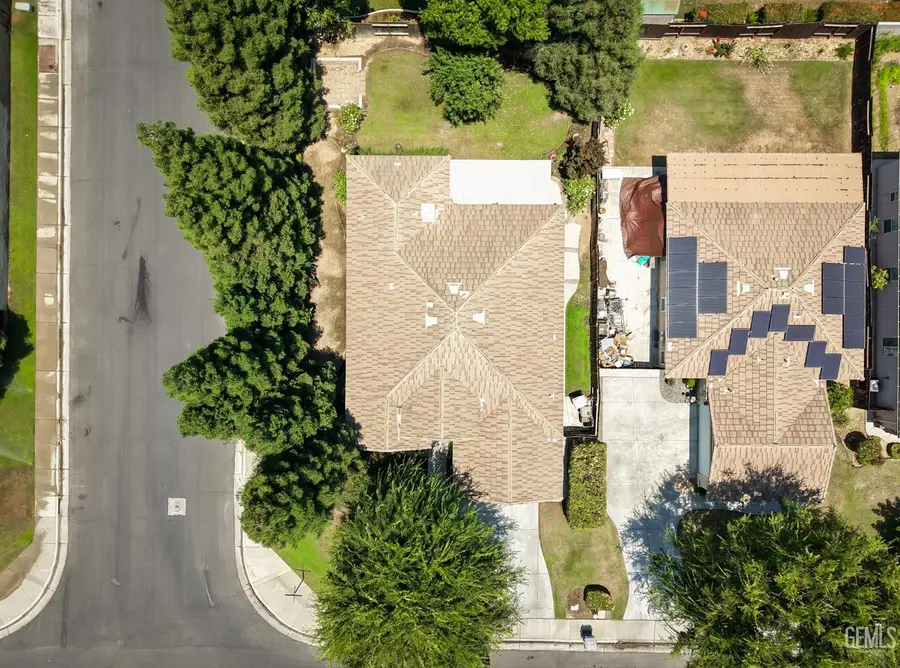9908 COMMODORE DRIVE, Bakersfield, CA 93312 - #2