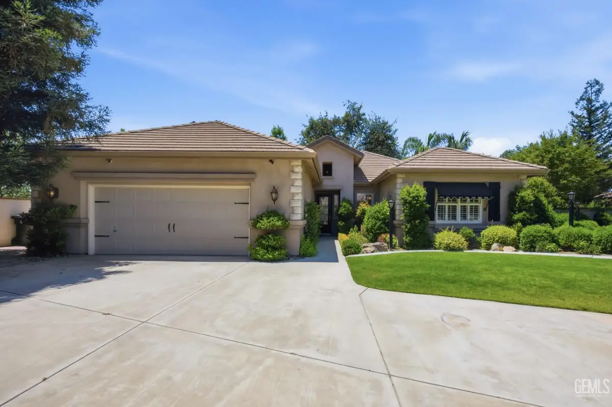 3223 PEACE ROSE STREET, Bakersfield, CA 93311 - #1