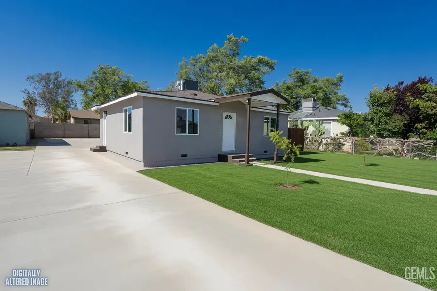2212 LARCUS AVENUE, Bakersfield, CA 93307 - #3