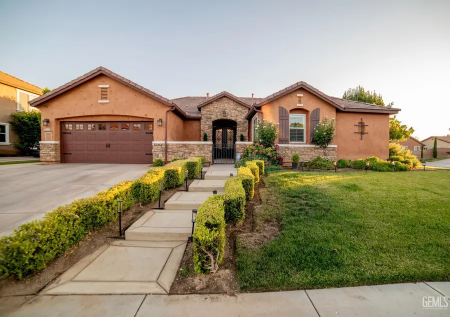 5308 AURORA WAY, Bakersfield, CA 93306 - #2