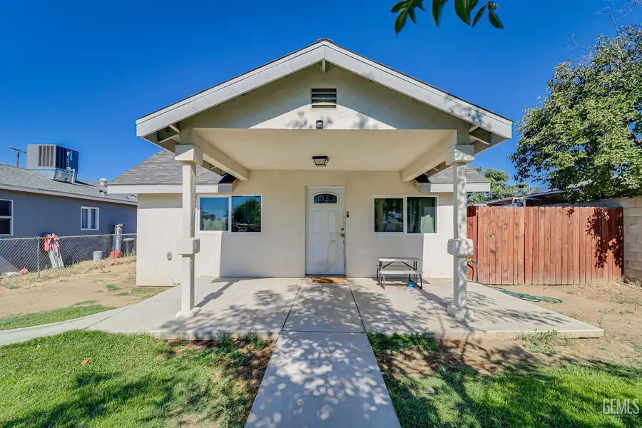 11012 SAN FERNANDO STREET, Lamont, CA 93241 - #3