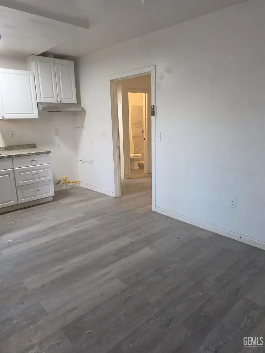 5320 NEW GROVE, Bakersfield, CA 93309 - #2