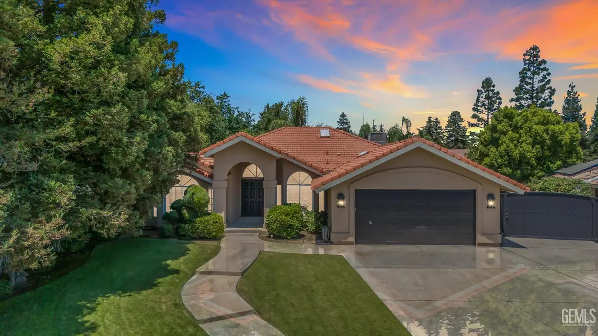 9112 BRIDLEWOOD LANE, Bakersfield, CA 93311 - #1