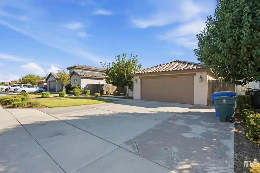 7125 CATTAIL CREEK WAY, Bakersfield, CA 93311 - #3