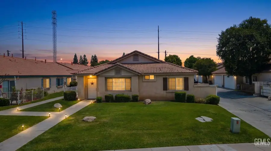 4502 PEBBLE CREEK DRIVE, Bakersfield, CA 93312 - #2