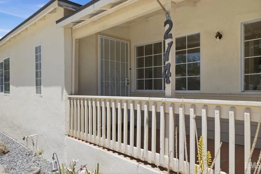 214 LOWELL DRIVE, Bakersfield, CA 93308 - #3