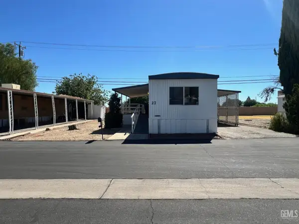27 TEE LANE, Bakersfield, CA 93308