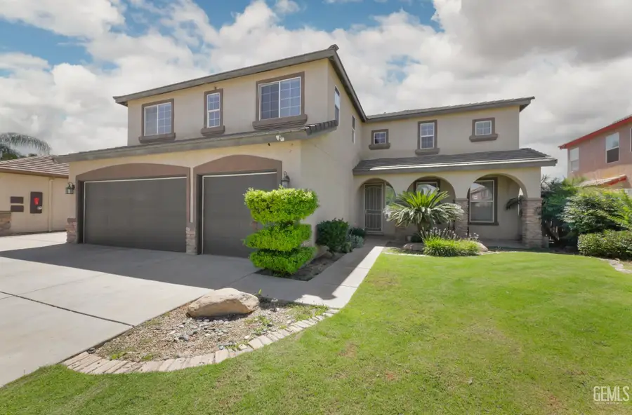 5905 PENN STATION LANE, Bakersfield, CA 93311 - #2