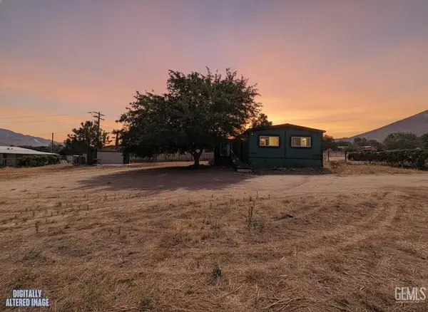 11023 MARCIA STREET, Weldon, CA 93283
