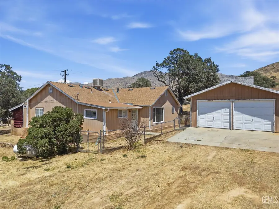 4280 LAKE ISABELLA BOULEVARD, Bodfish, CA 93205 - #2
