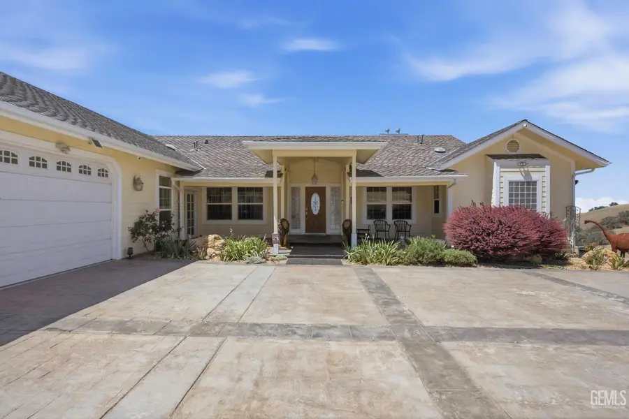 18211 MORGAN COURT, Tehachapi, CA 93561 - #3