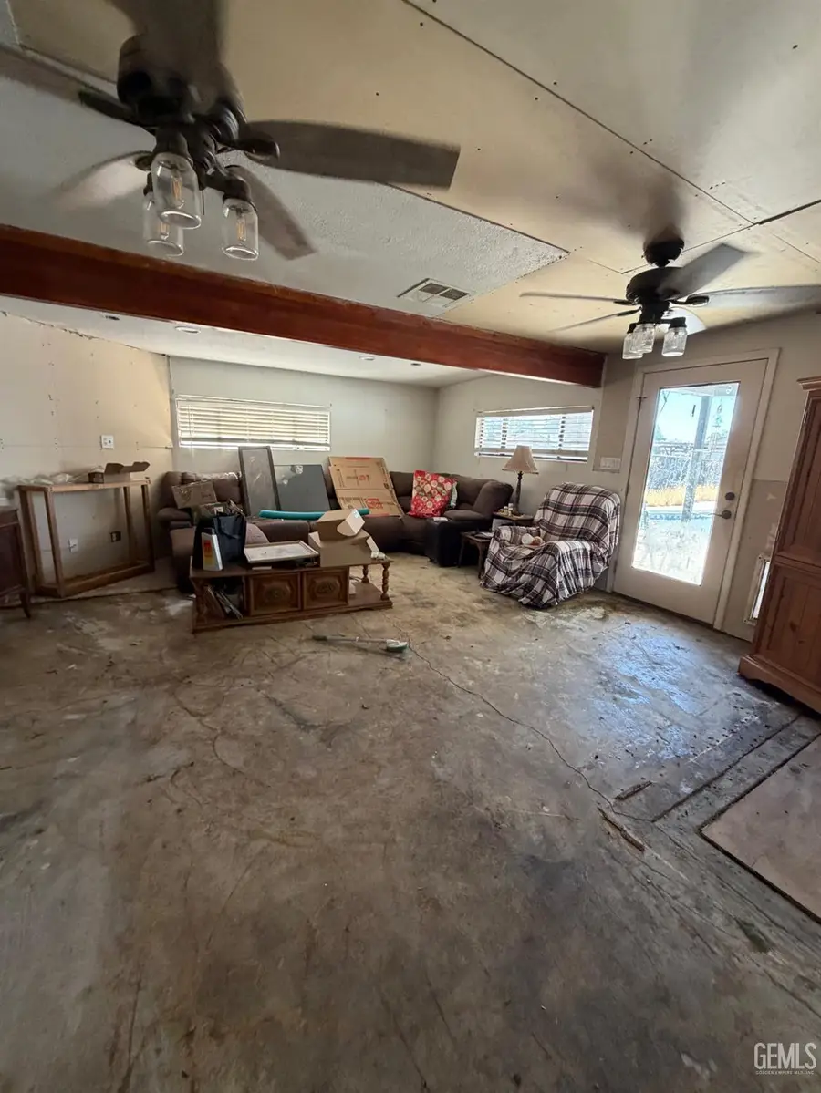 10601 MICHELE AVENUE, Bakersfield, CA 93312 - #3