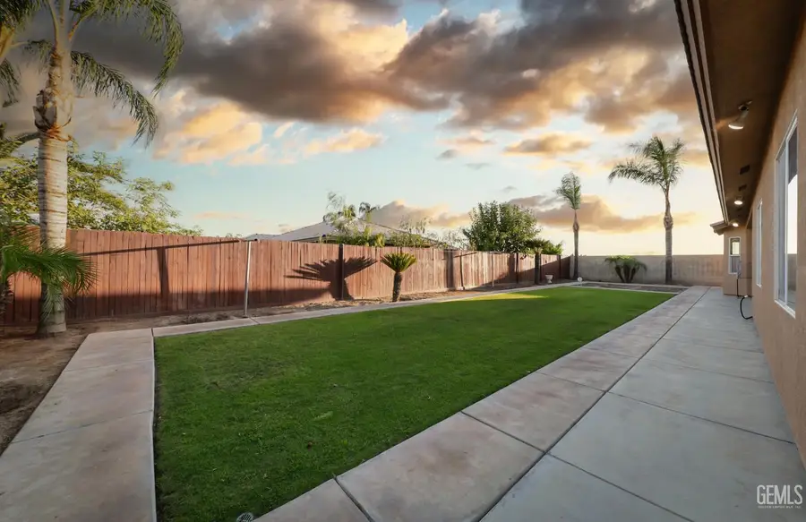 4619 OCEANROCK AVENUE, Bakersfield, CA 93313 - #3