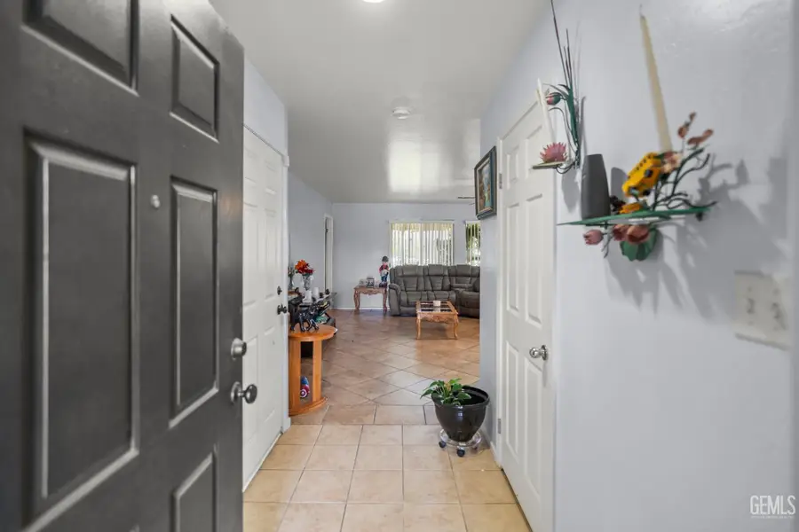 5407 RED WHEAT AVENUE, Bakersfield, CA 93313 - #2
