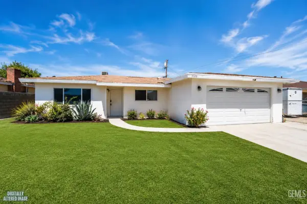 5105 DEBBY STREET, Bakersfield, CA 93307