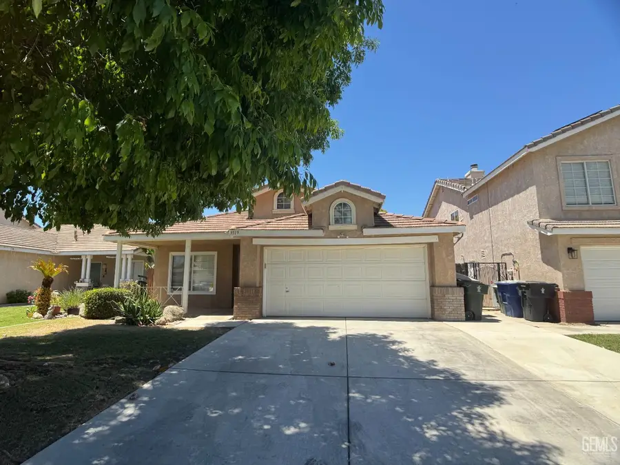 3519 AMUR MAPLE DRIVE, Bakersfield, CA 93311 - #2