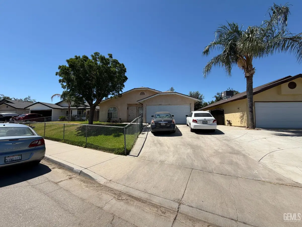 1113 LA MADRID, Arvin, CA 93203 - #1