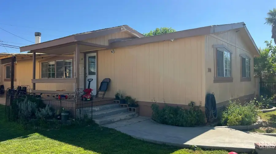 201 B STREET, Taft, CA 93268 - #2