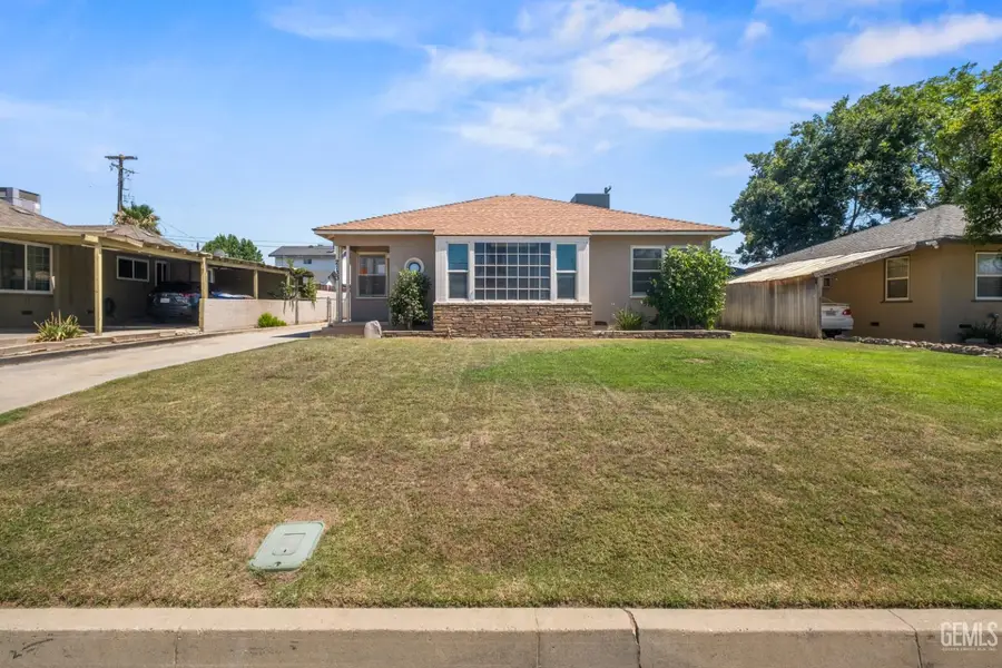 2133 SACRAMENTO STREET, Bakersfield, CA 93305 - #2