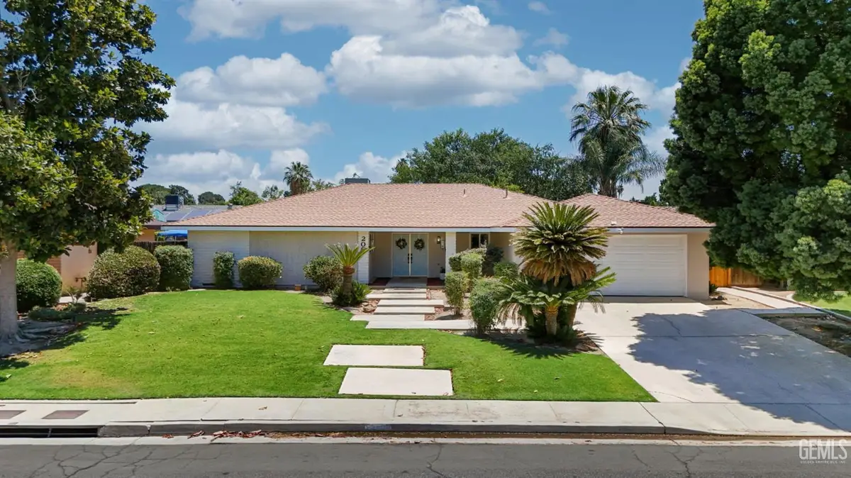 200 CARR STREET, Bakersfield, CA 93309 - #1