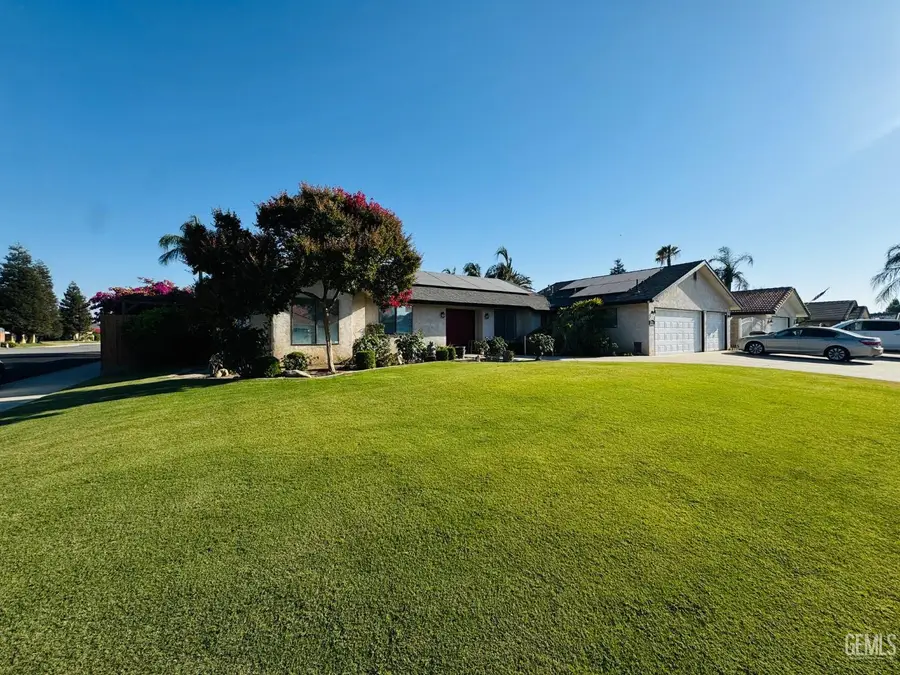 13901 LAVERTON AVENUE, Bakersfield, CA 93314 - #3