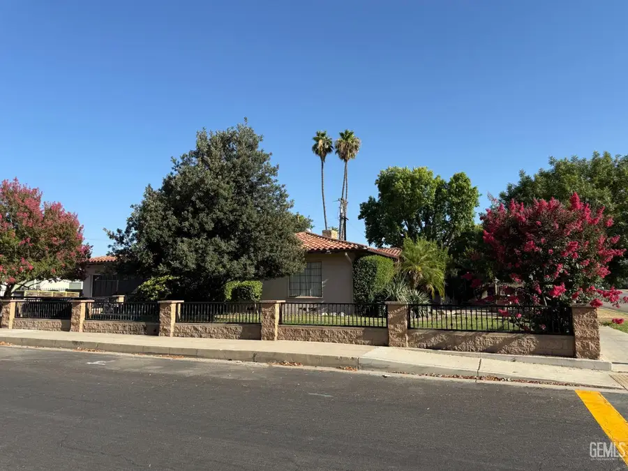 800 PALM AVENUE, Wasco, CA 93280 - #3
