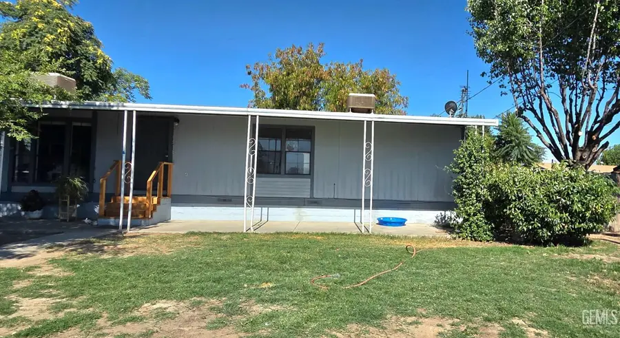 8870 HUDSON PLACE, Bakersfield, CA 93307 - #2