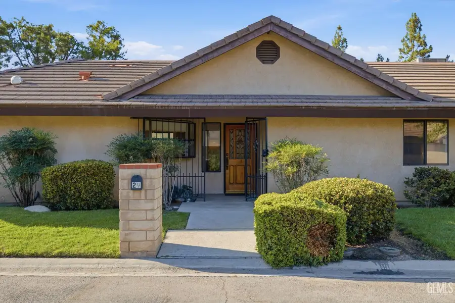 2323 EASTHILLS DRIVE #29, Bakersfield, CA 93306 - #2