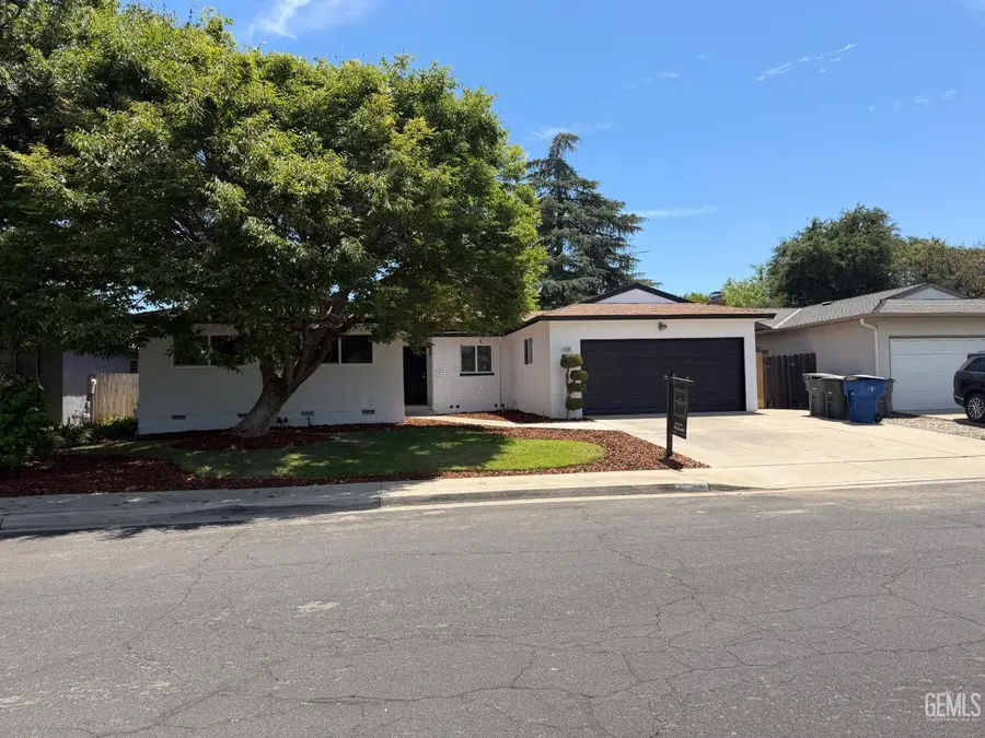 2365 FORDHAM AVENUE, Clovis, CA 93611 - #2