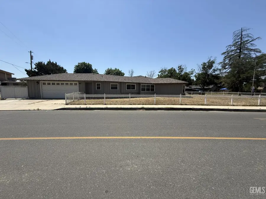 916 OAK AVENUE, Wasco, CA 93280 - #3