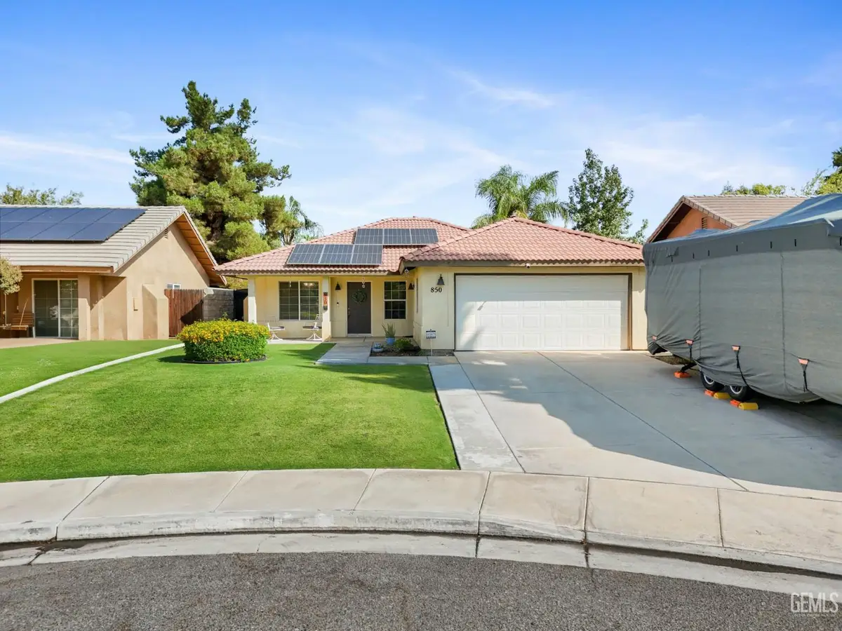 850 GREENWOOD MEADOW LANE, Bakersfield, CA 93308 - #1