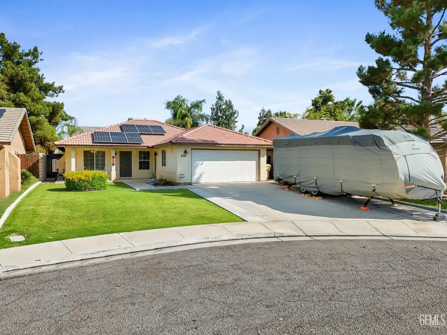 850 GREENWOOD MEADOW LANE, Bakersfield, CA 93308 - #2