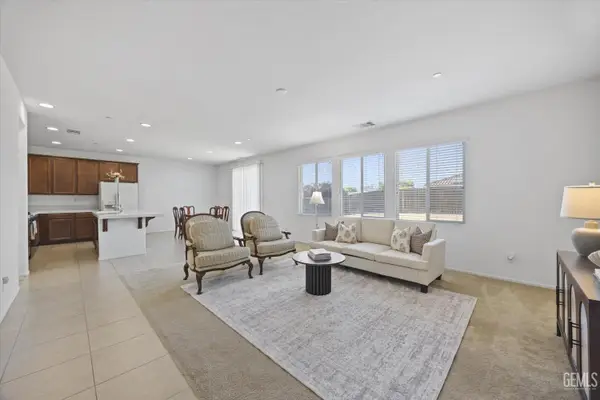 15530 MONTALONE PLACE, Bakersfield, CA 93314