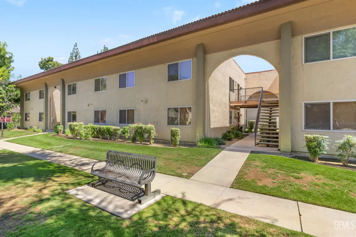 3700 Q STREET #212, Bakersfield, CA 93301 - #1