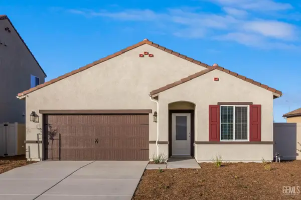 8001 ITA PALM WAY, Bakersfield, CA 93313