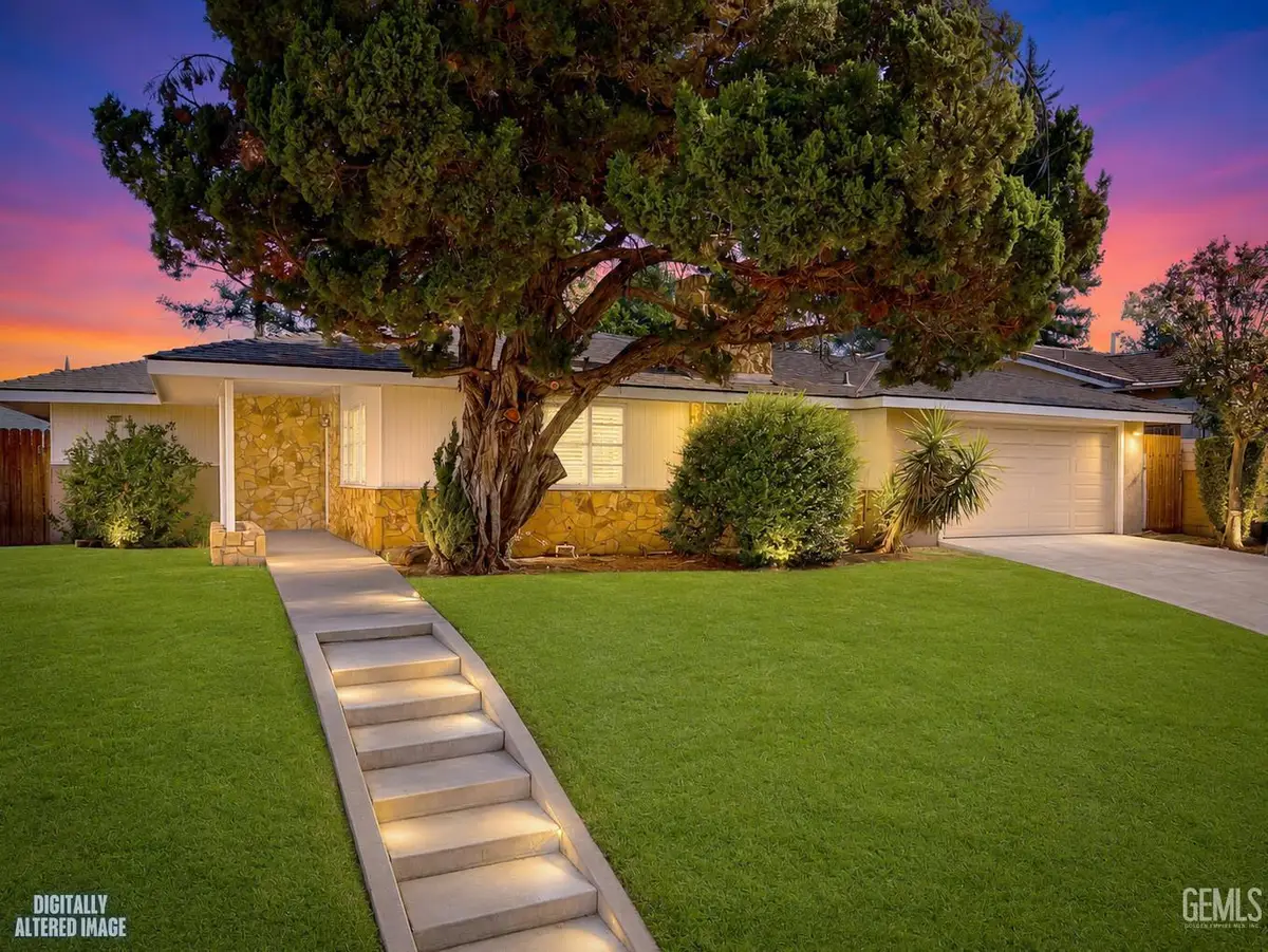 5108 MONTECITO DRIVE, Bakersfield, CA 93306 - #1