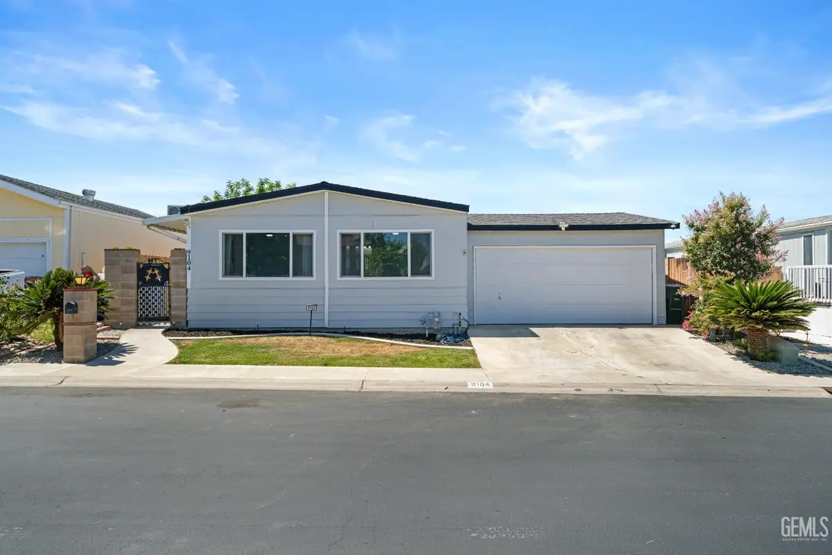 9104 EASTWIND CIRCLE, Bakersfield, CA 93306 - #1
