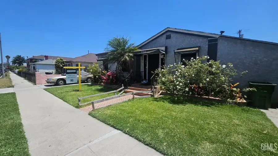 620 W MAGNOLIA STREET, Compton, CA 90220 - #2