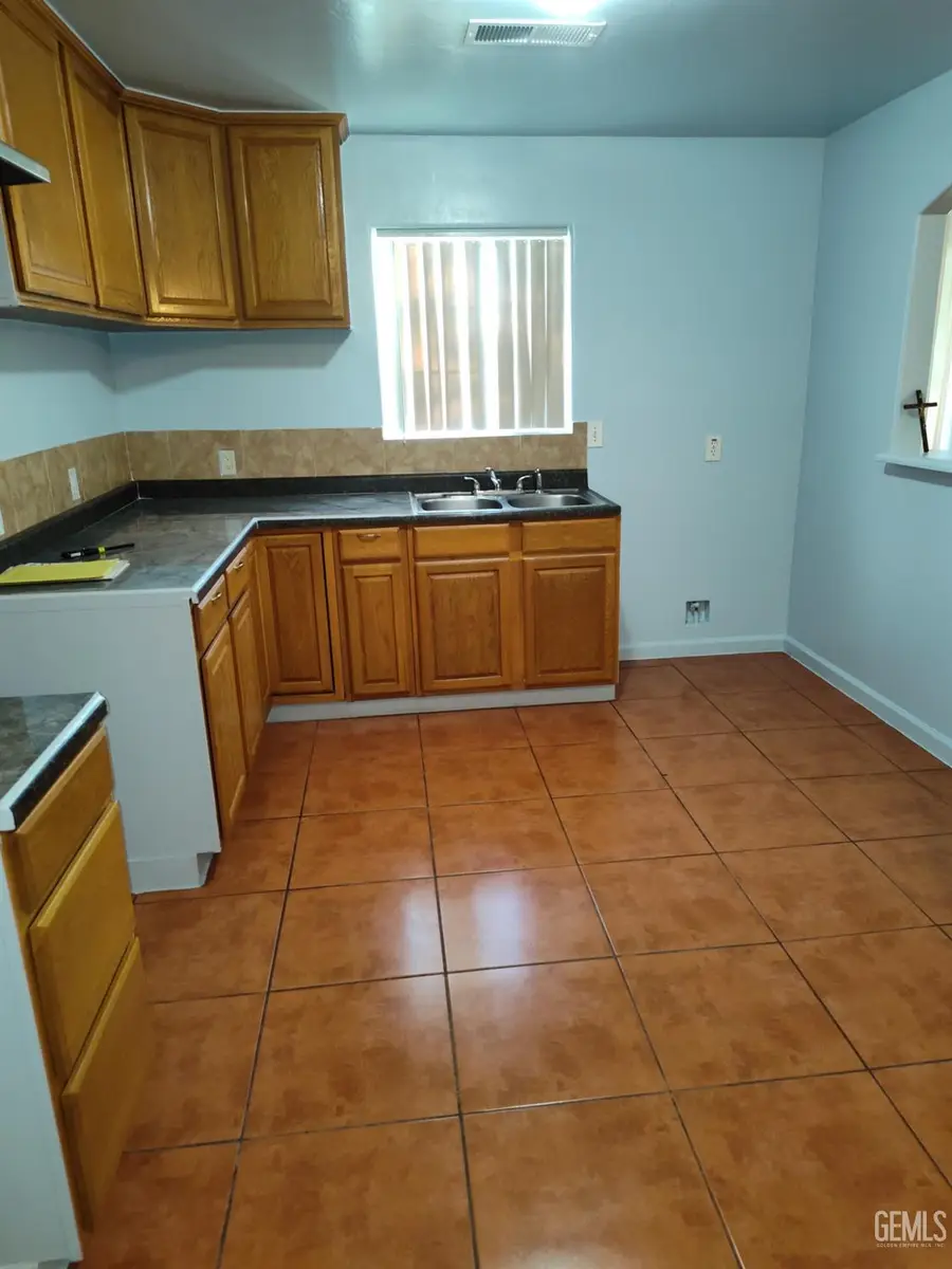 24873 HIGHWAY 33, Fellows, CA 93224 - #3