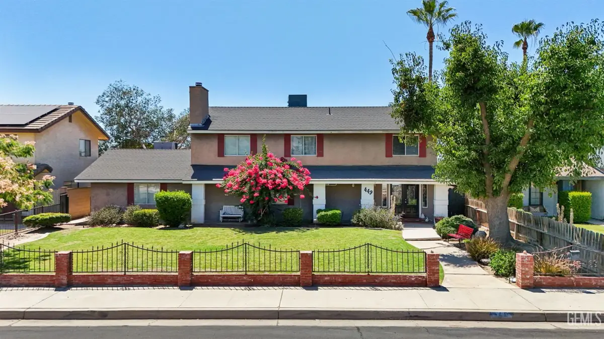 449 CAMPUS DRIVE, Arvin, CA 93203 - #1