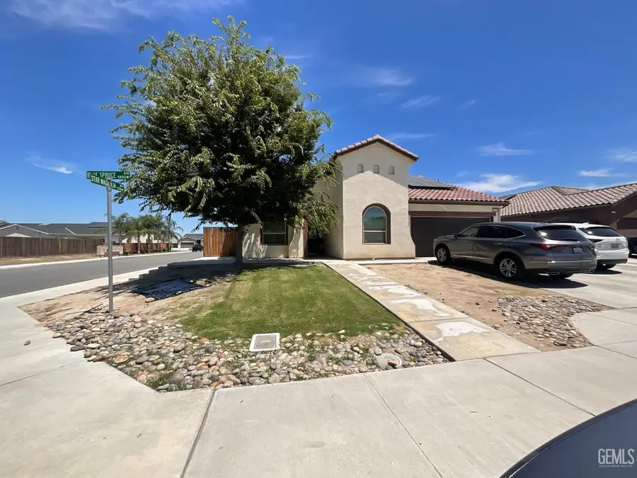 5822 BLUE SPRUCE AVENUE, Bakersfield, CA 93313 - #2