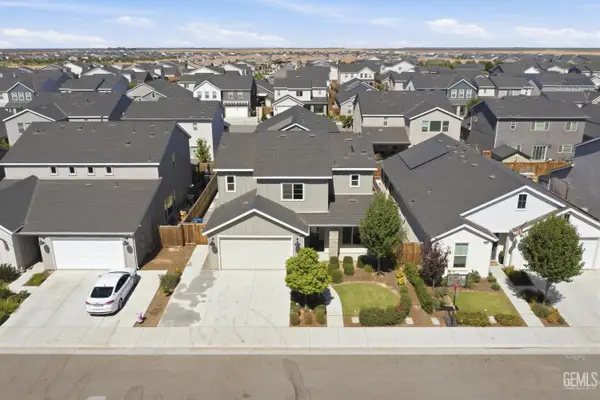 3317 CEDAR VALLEY LANE, Shafter, CA 93263