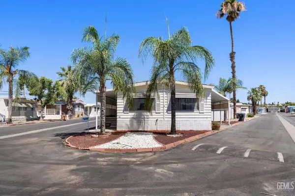4 4 TEE LANE #4, Bakersfield, CA 93308