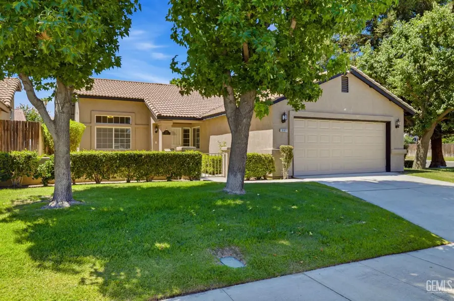 5107 MILL WHEEL DRIVE, Bakersfield, CA 93313 - #2