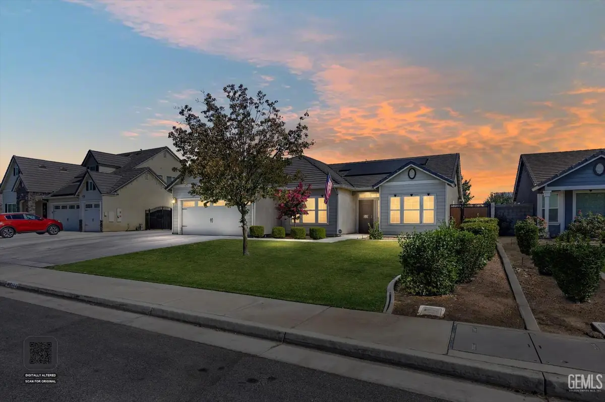 6114 MAINE AVE, Bakersfield, CA 93313 - #1
