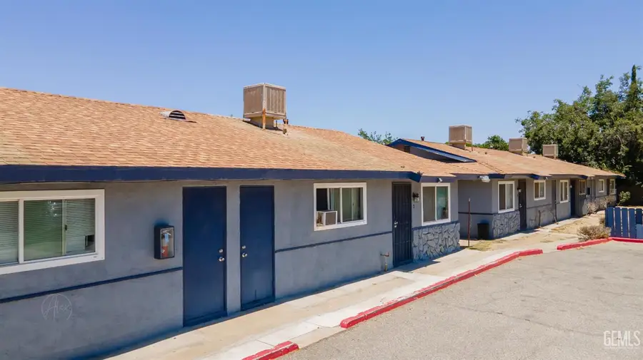 600 S REAL ROAD, Bakersfield, CA 93309 - #2