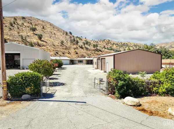 2430 COMMERCIAL AVENUE, Lake Isabella, CA 93240