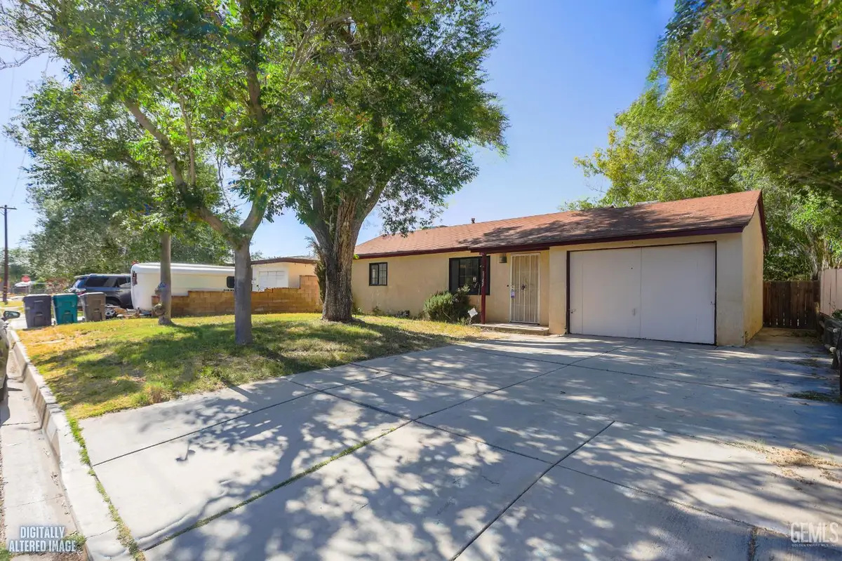 1109 W LUMBER STREET, Lancaster, CA 93534 - #1