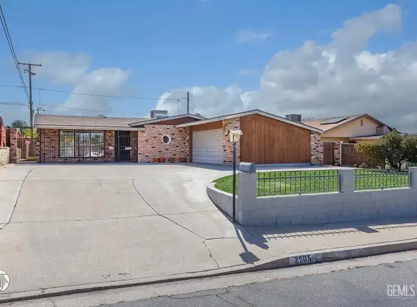 2505 PAGEANT STREET, Bakersfield, CA 93306